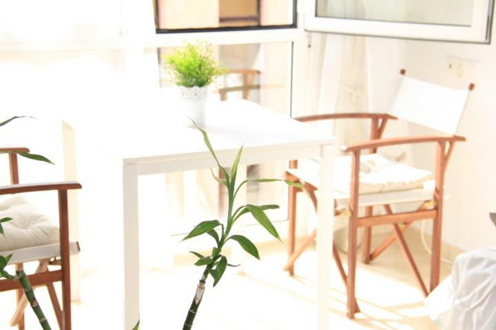 Sunny Apartments, Alicante Centre المظهر الخارجي الصورة