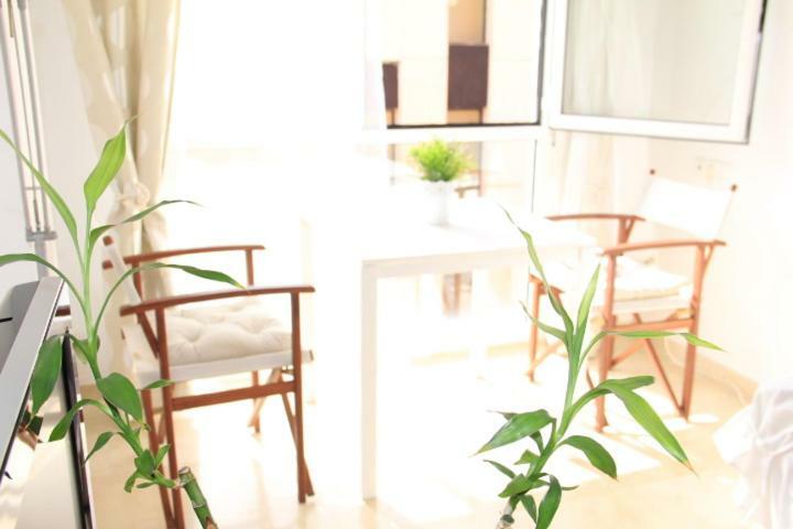 Sunny Apartments, Alicante Centre المظهر الخارجي الصورة