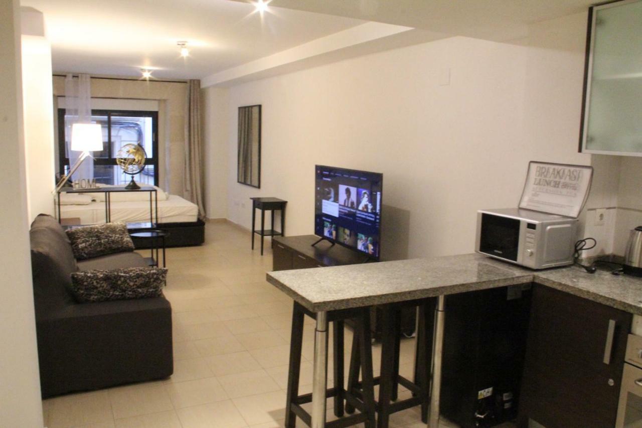 Sunny Apartments, Alicante Centre المظهر الخارجي الصورة